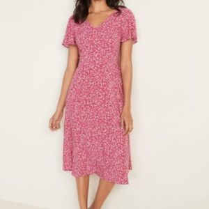 NWOT Old Navy Floral Flutter Sleeve Midi Dress